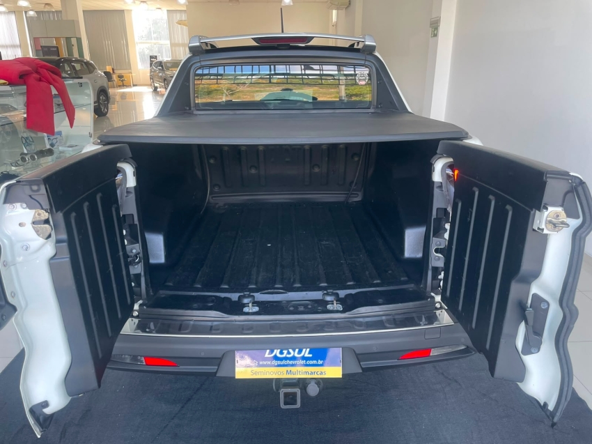 fiat toro 2.0 16v turbo diesel volcano 4wd at9 4p automatico 201811