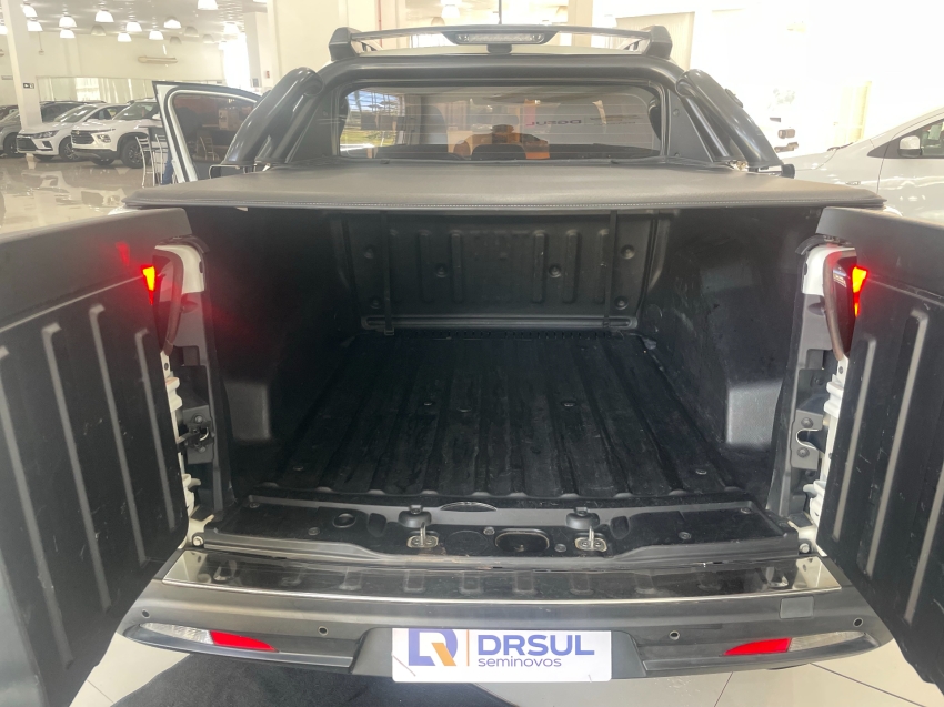 fiat toro 1.8 16v evo flex freedom at6 4p automatico 202012