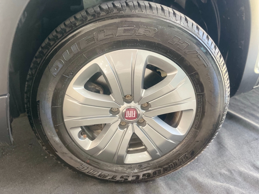 fiat toro 1.8 16v evo flex freedom at6 4p automatico 202013