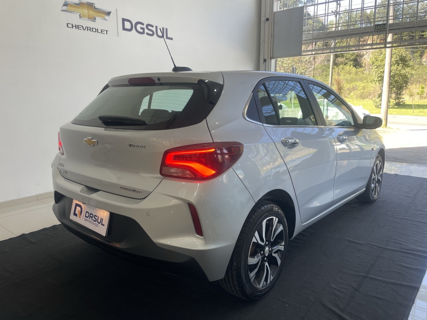 chevrolet onix 1.0 turbo flex premier automatico 4p 20232