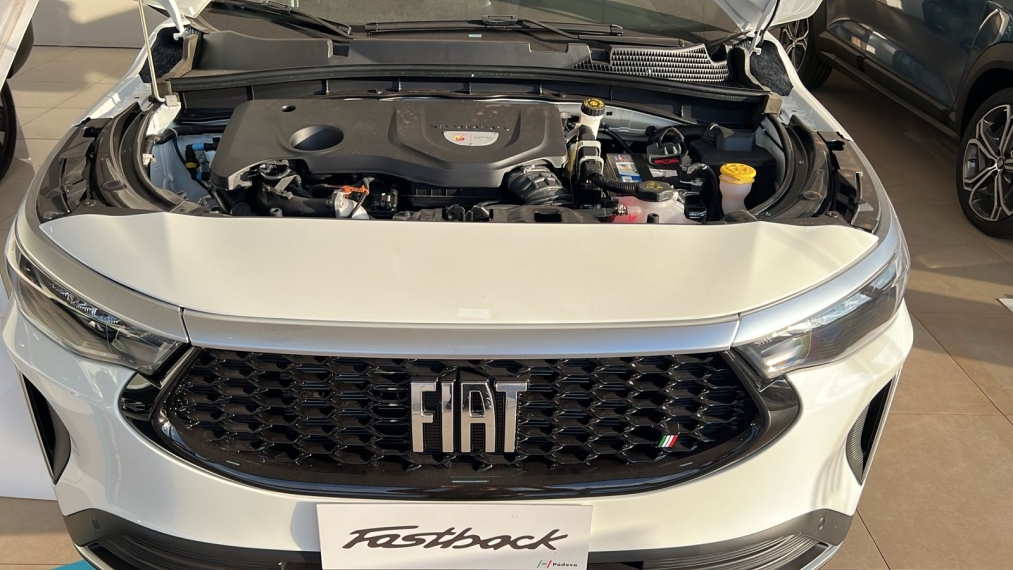 fiat fastback 1.3 turbo 270 flex limited edition at6 1.0 4p automatico 2025