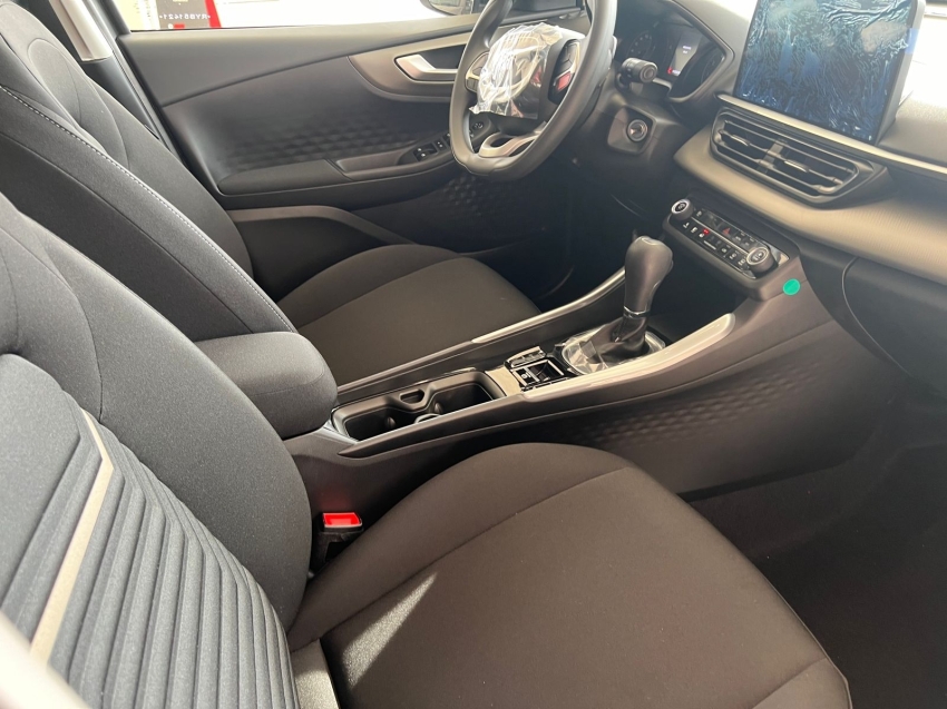 fiat fastback 1.0 turbo 200 flex cvt 2.0 4p automatico 2025 fiat fastback 1.0 turbo 200 flex cvt 2.0 4p automatico 2025