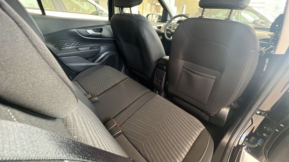 fiat fastback 1.0 turbo 200 flex cvt 2.0 4p automatico 2025 fiat fastback 1.0 turbo 200 flex cvt 2.0 4p automatico 2025