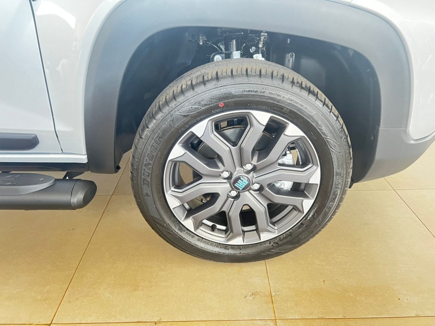 fiat strada 1.0 turbo 200 flex ultra cd cvt 4p automatico 2026 fiat strada 1.0 turbo 200 flex ultra cd cvt 4p automatico 2026