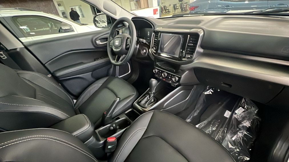 fiat toro 1.3 turbo 270 flex volcano at6 4p automatico 2025 fiat toro 1.3 turbo 270 flex volcano at6 4p automatico 2025