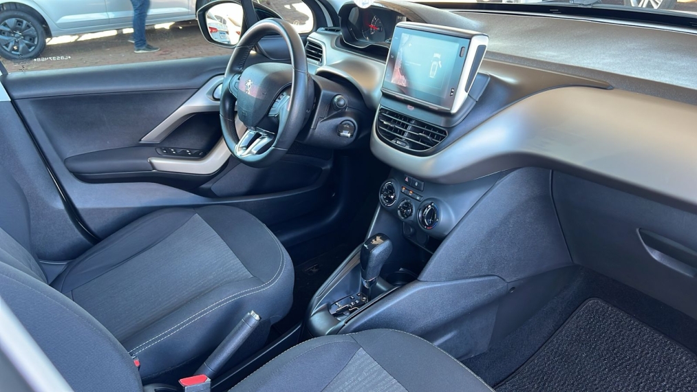 peugeot 2008 1.6 16v flex allure pack 4p automatico 2020 peugeot 2008 1.6 16v flex allure pack 4p automatico 2020
