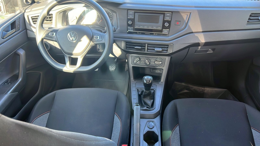 volkswagen polo 1.0 mpi track manual flex 4p 2024 volkswagen polo 1.0 mpi track manual flex 4p 2024
