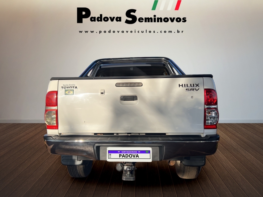 toyota hilux 2.7 srv 4x4 cd 16v flex 4p automatico 2013 toyota hilux 2.7 srv 4x4 cd 16v flex 4p automatico 2013