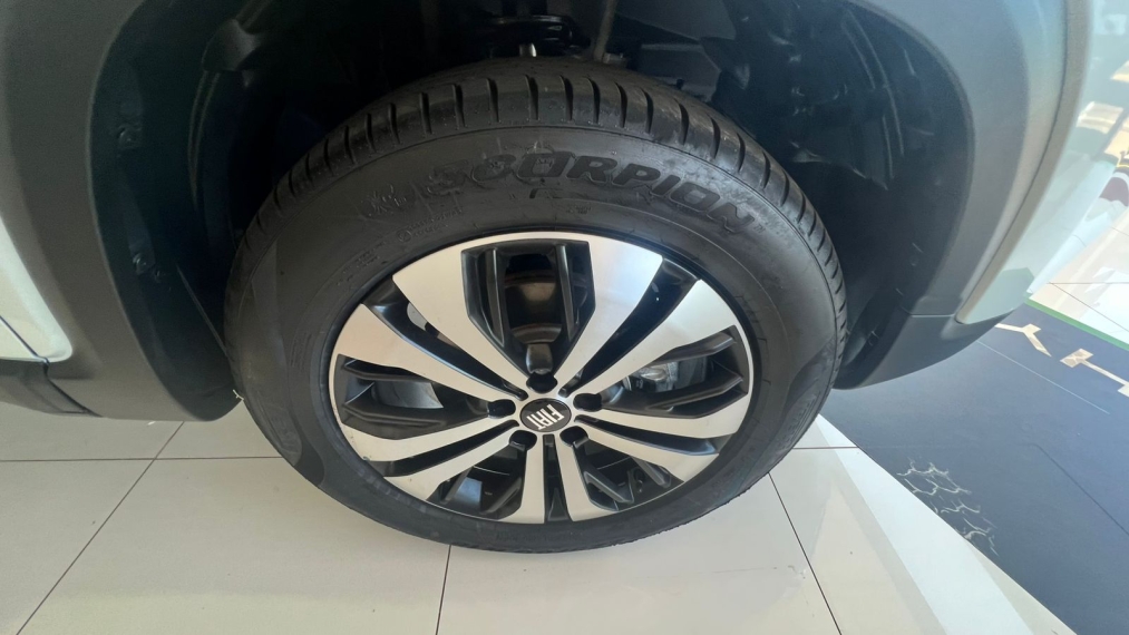 fiat toro 1.3 turbo 270 flex volcano at6 4p automatico 2025 fiat toro 1.3 turbo 270 flex volcano at6 4p automatico 2025
