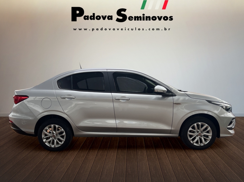 fiat cronos 1.3 firefly flex drive gsr 4p automatico 2019 fiat cronos 1.3 firefly flex drive gsr 4p automatico 2019