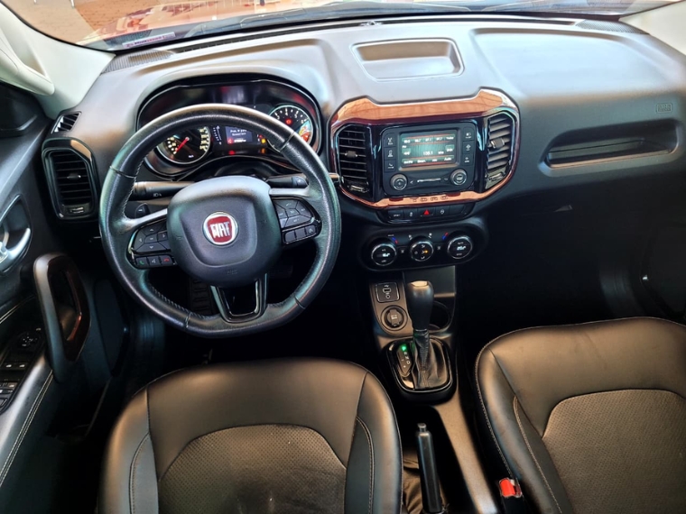 fiat toro 1.8 16v evo flex freedom at6 4p automatico 2019 fiat toro 1.8 16v evo flex freedom at6 4p automatico 2019