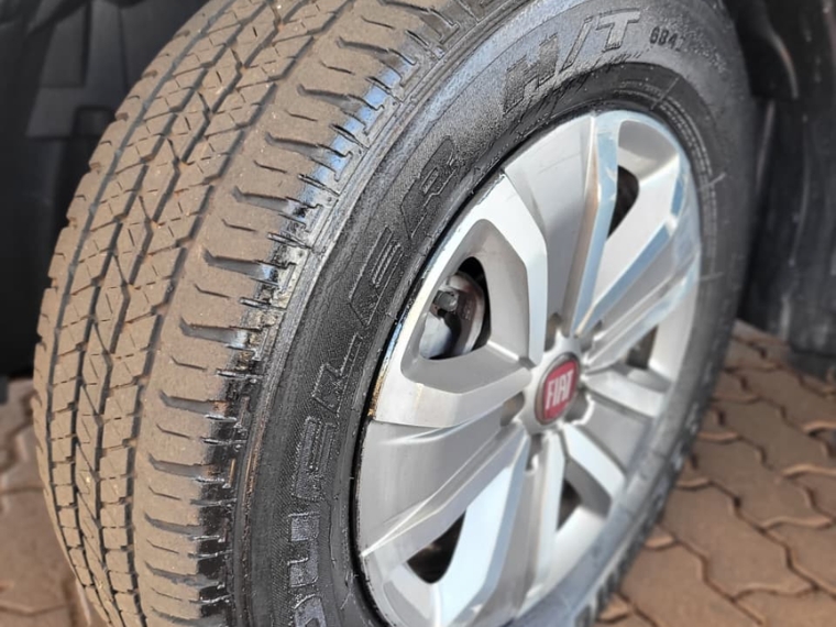 fiat toro 1.8 16v evo flex freedom at6 4p automatico 2019 fiat toro 1.8 16v evo flex freedom at6 4p automatico 2019