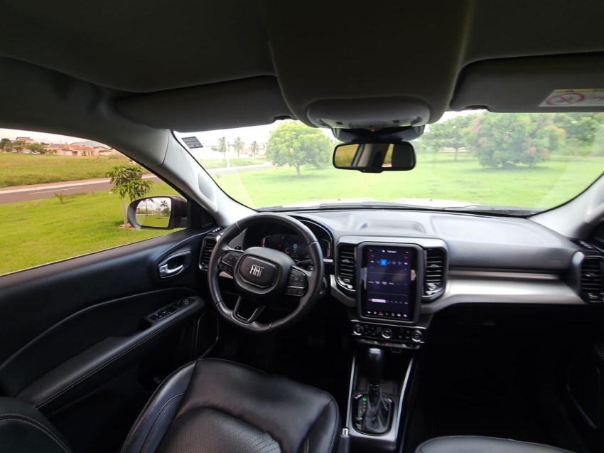 fiat toro 1.3 turbo 270 flex volcano at6 4p automatico 20236