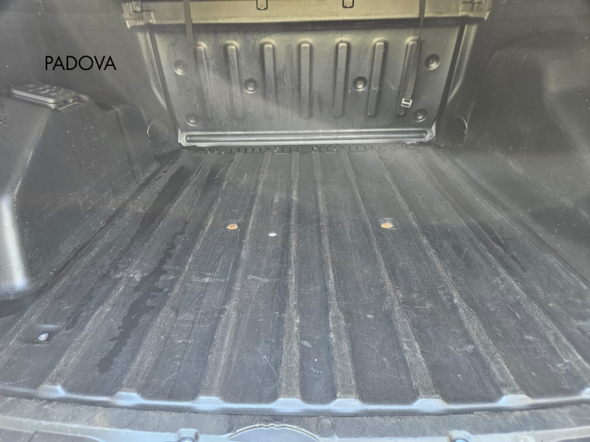 fiat toro 2.0 16v turbo diesel ranch 4wd at9 4p automatico 20259