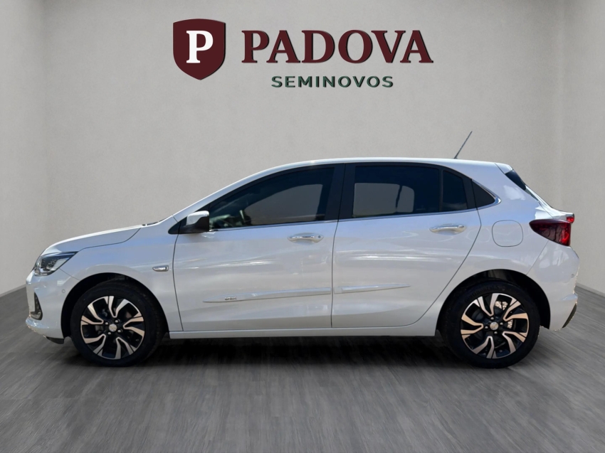 chevrolet onix 2025| completo | unico dono baixa km3